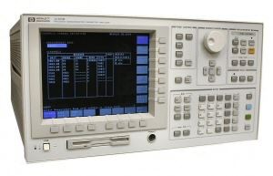Analisador de Parâmetros Semicondutores Usados ​​Agilent  4156 B